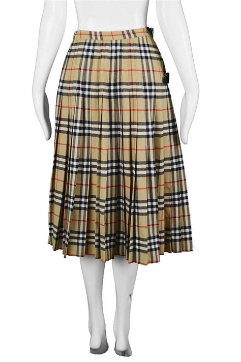 burberry tartan clothes for women|what is burberry nova check.